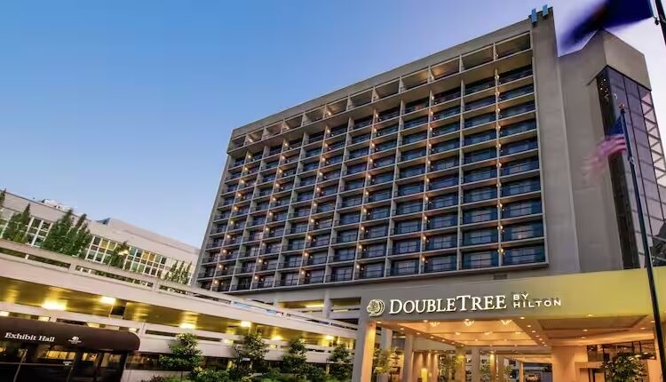  DoubleTree by Hilton Hotel Portland